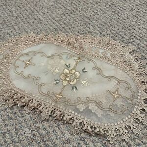 New sheer embroidered lace placemats (4)